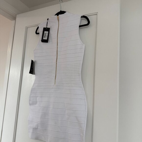 NWT Retrofête Laurel Bandage Knit Mini Dress Optic White Button Down Sleeveless - Picture 8 of 9